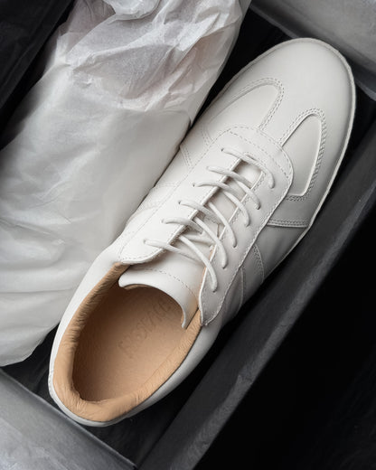 รองเท้าหนังแท้ผู้ชาย Carina Fade White GAT Bagspace