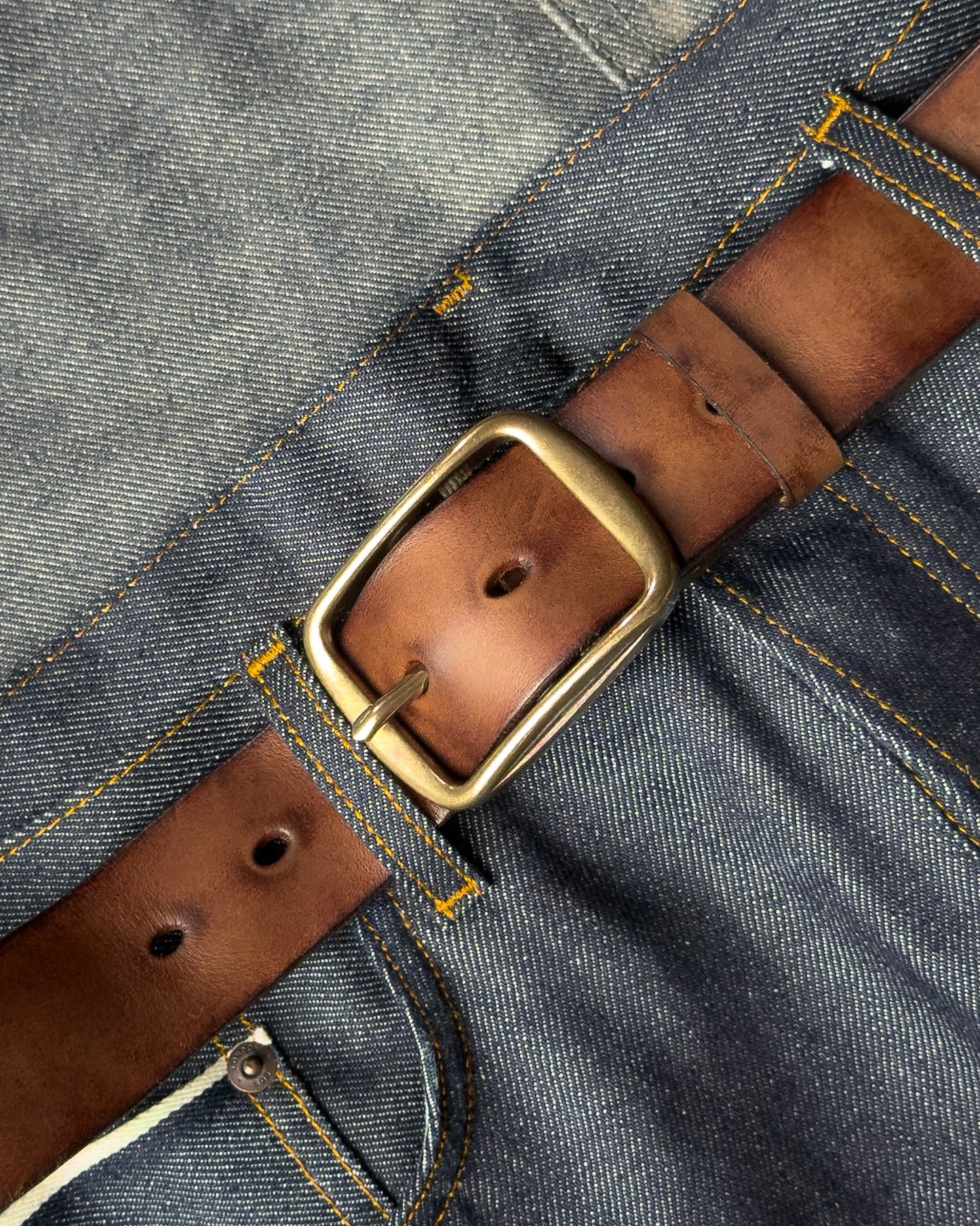 Rove Leather Belt เข็มขัดหนังแท้ (แถมที่เจาะรู/ตัดสายได้)