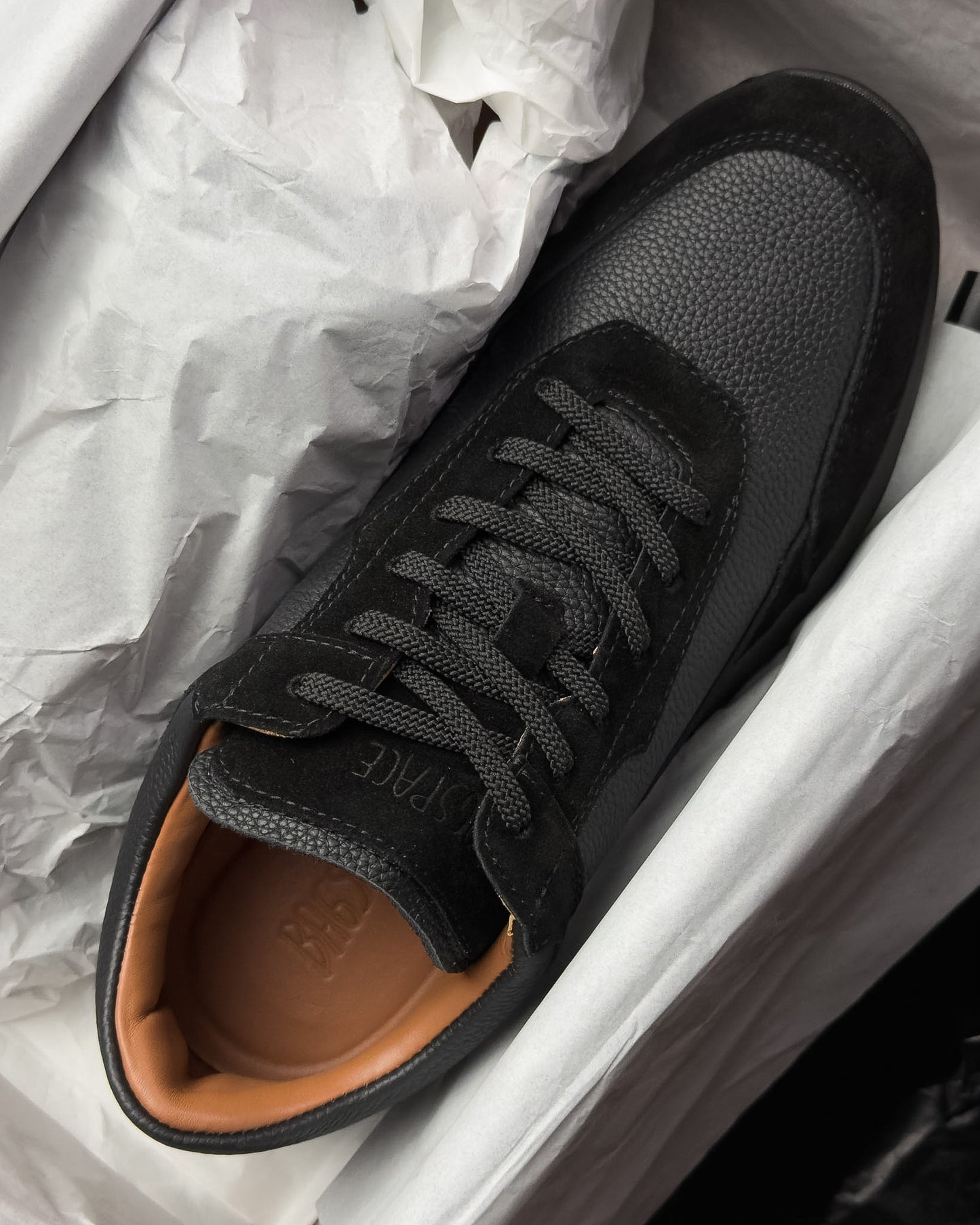 รองเท้าหนังแท้ Terra Line Obsidian Black Bagspace