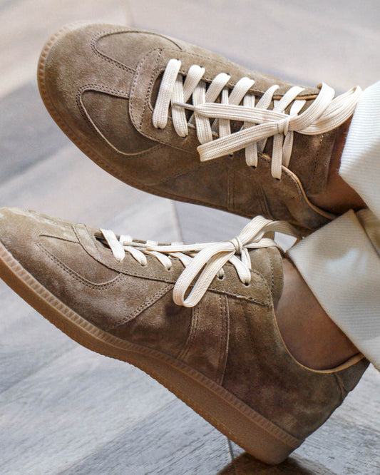 Klever Sneaker สี Raw Umber - เหลือไซส์ 40