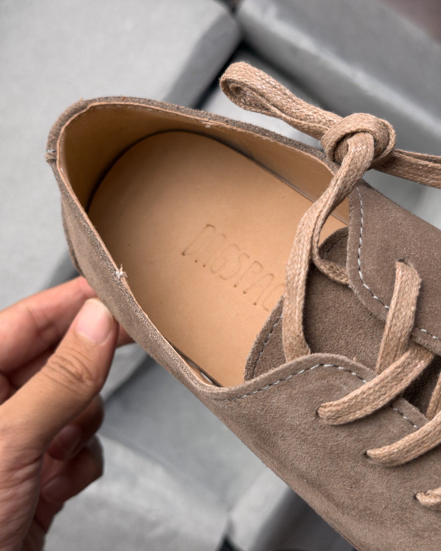 รองเท้าหนังกลับแท้ผู้ชาย Piero Warm Taupe Suede สีน้ำตาลอมเทา Bagspace