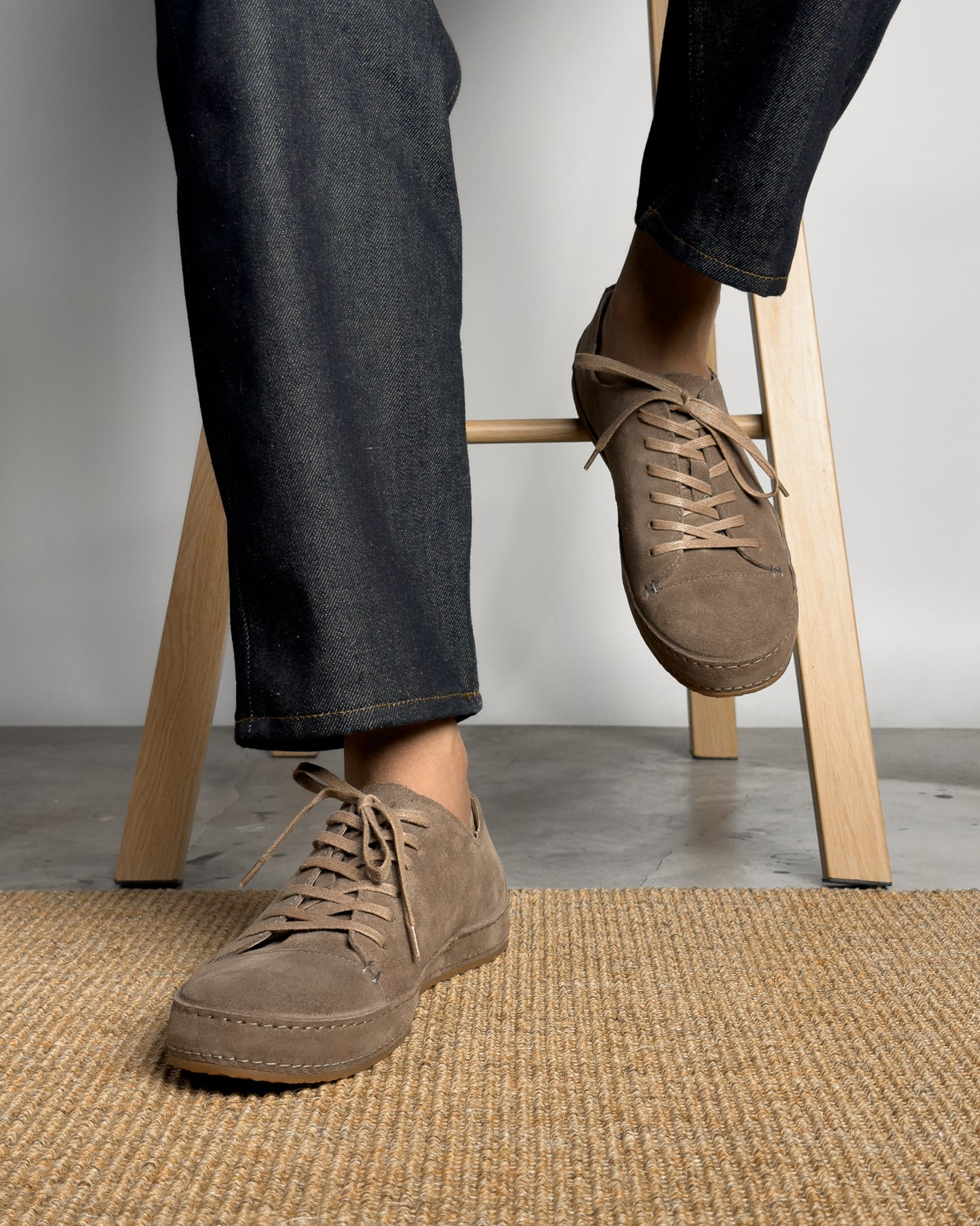 รองเท้าหนังแท้ Piero Warm Taupe Suede