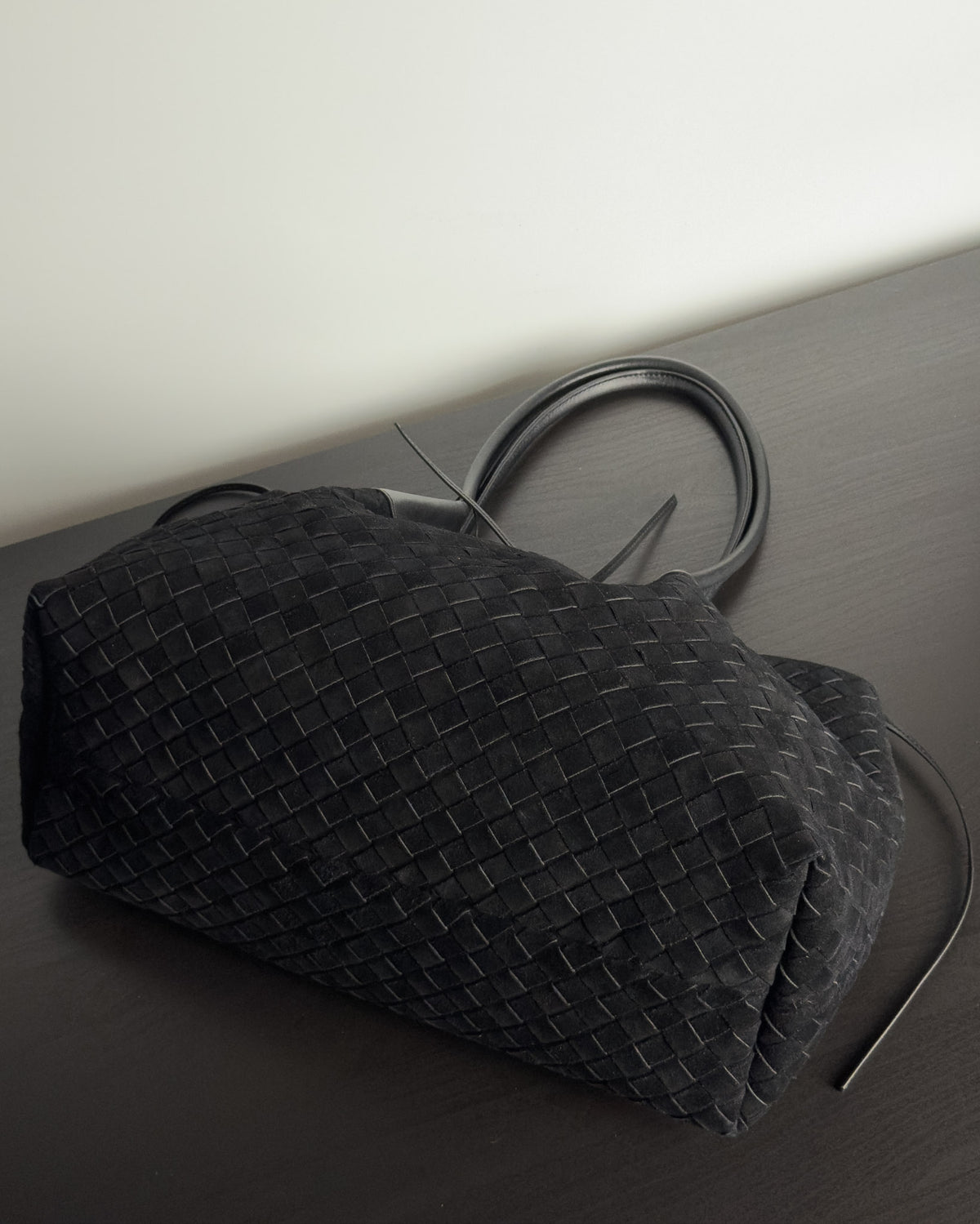 Siena กระเป๋า Tote หนังกลับแท้ ไซส์ L สี Obsidian Black Bagspace
