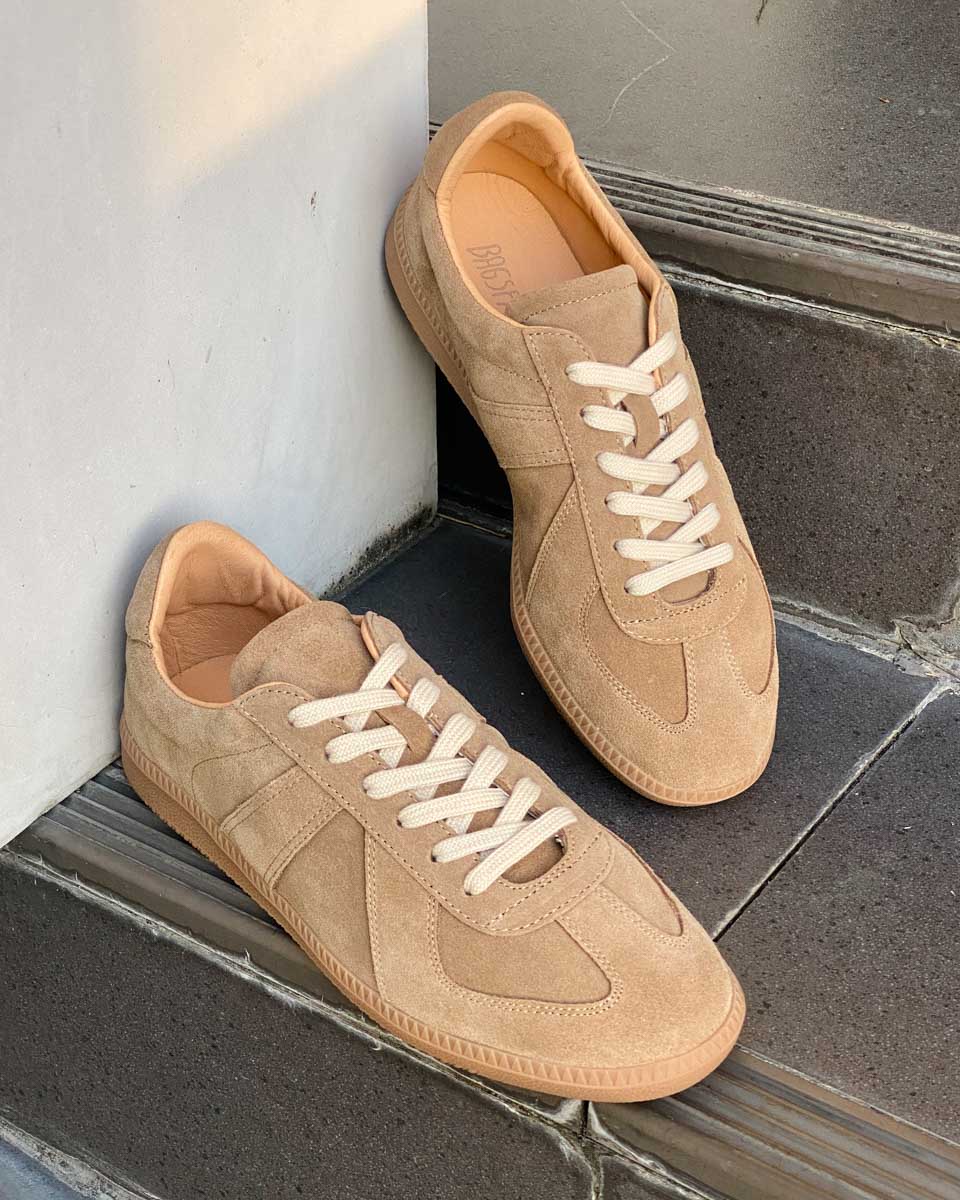 Klever Sneaker สี Raw Umber - เหลือไซส์ 40