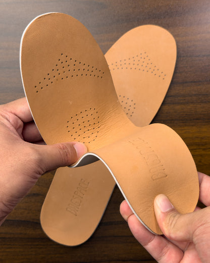 แผ่นรองรองเท้า หนังลูกแกะนูบัค พื้น Latex ธรรมชาติ (Lambskin Nubuck Insole)