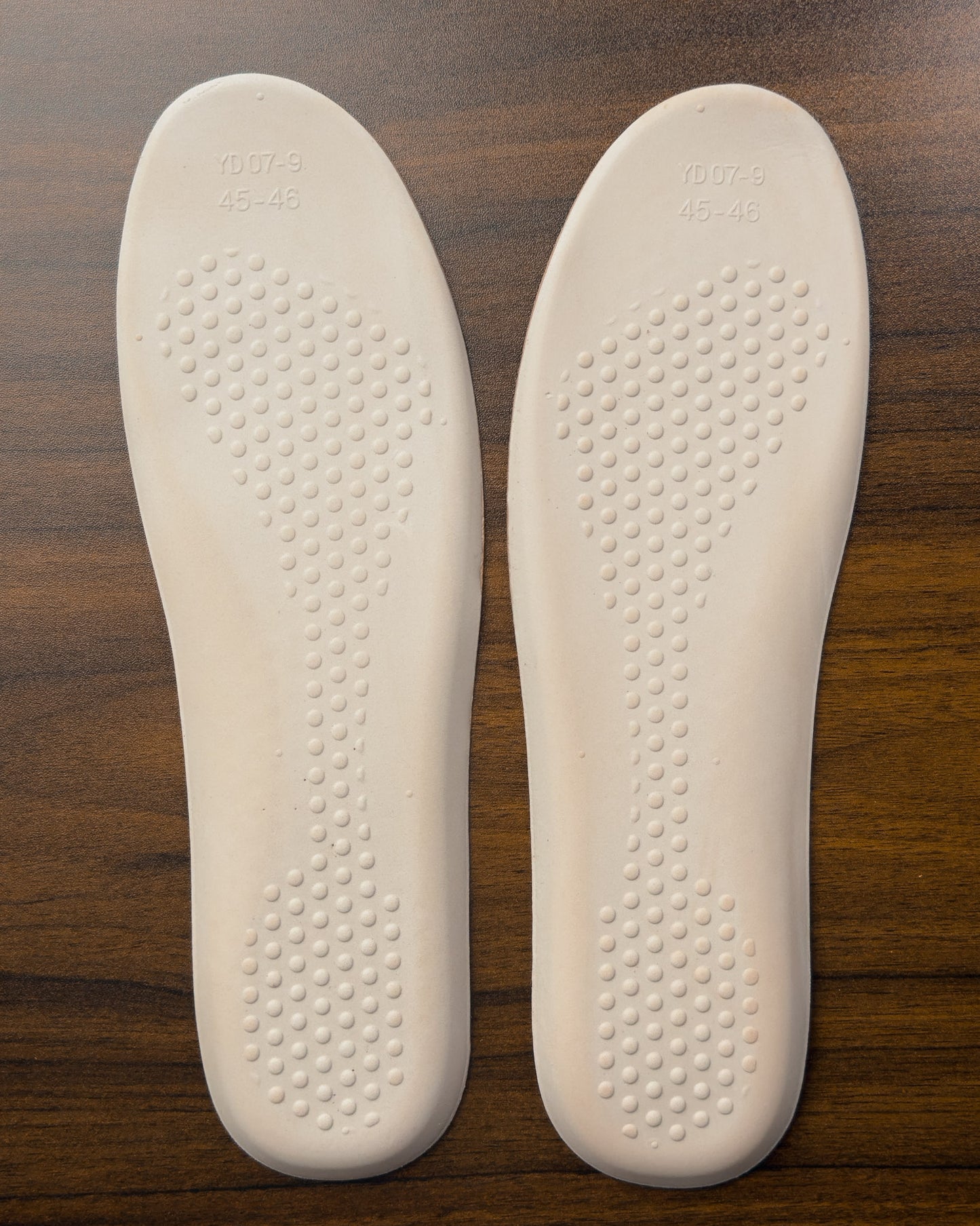 แผ่นรองรองเท้า หนังลูกแกะนูบัค พื้น Latex ธรรมชาติ (Lambskin Nubuck Insole)