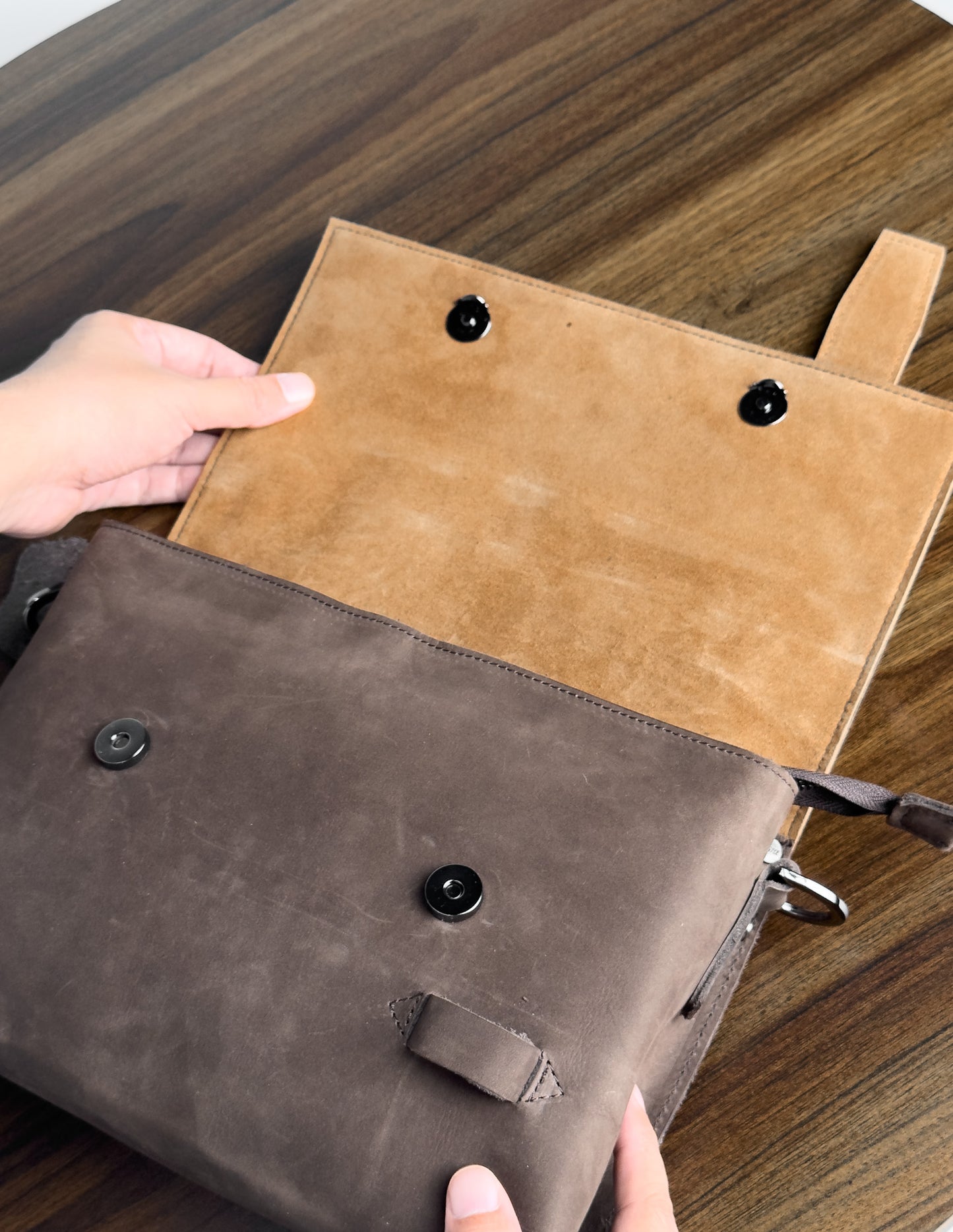 Raven Fold Bag (BM17) - Premium Nubuck