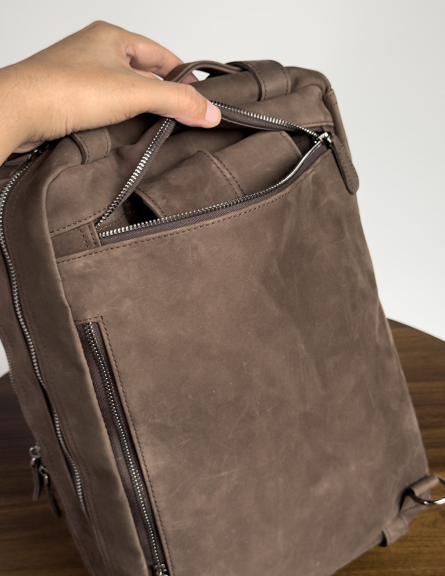 Travala Bag (BL32) - Premium Nubuck