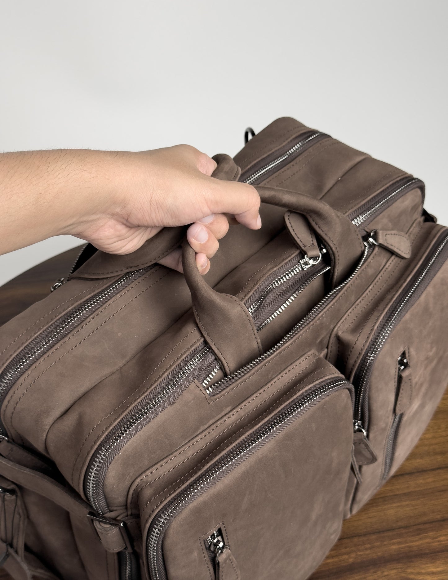 Travala Bag (BL32) - Premium Nubuck