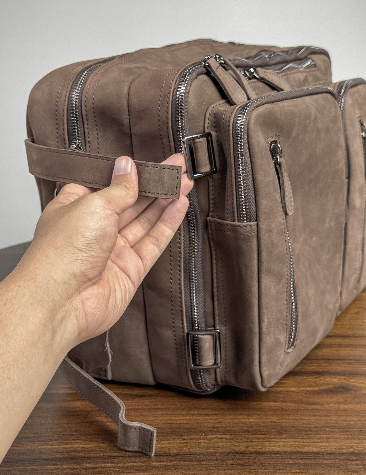 Travala Bag (BL32) - Premium Nubuck