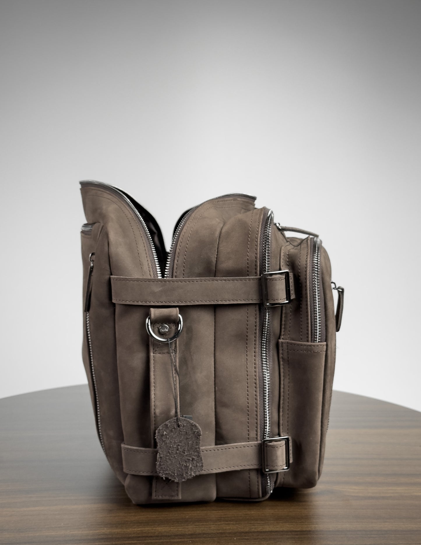 Travala Bag (BL32) - Premium Nubuck