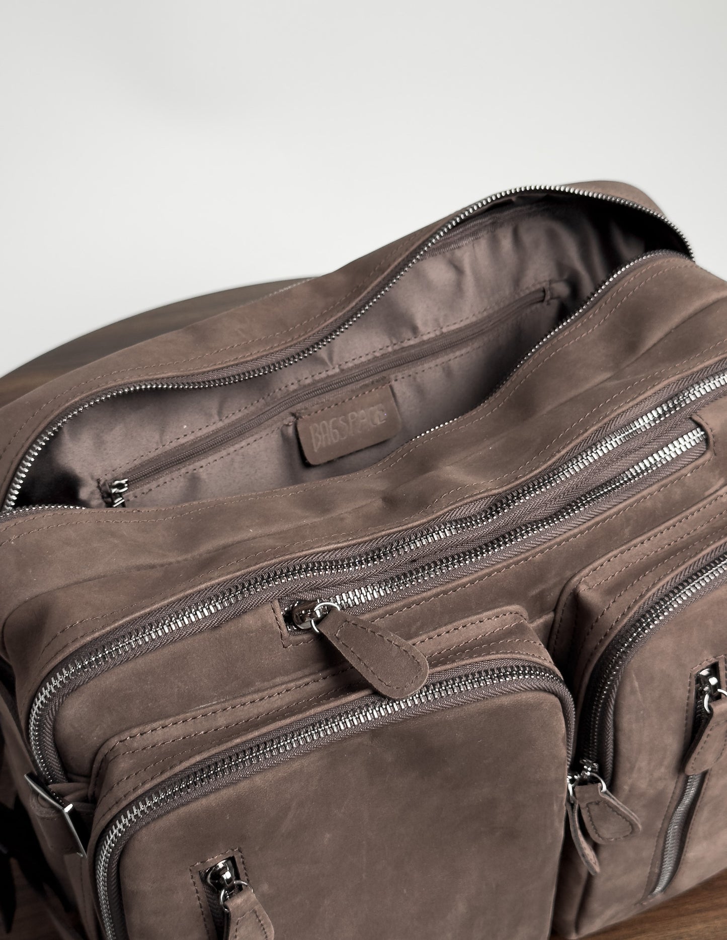 Travala Bag (BL32) - Premium Nubuck