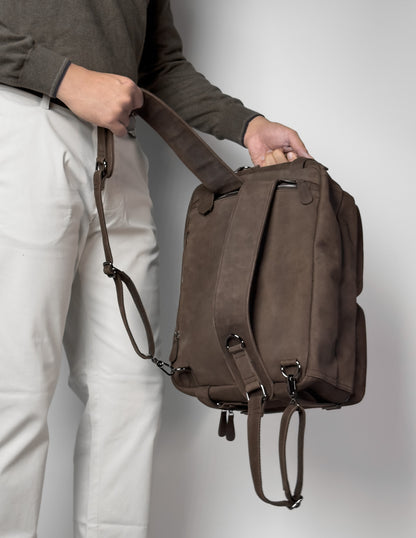 Nomad 3-Way Bag (BL32) - กระเป๋าทำงานหนังแท้ ปรับถือได้ 3 แบบ (เป้/สะพาย/ถือ) รุ่นหนังออยล์เงา Semi-aniline