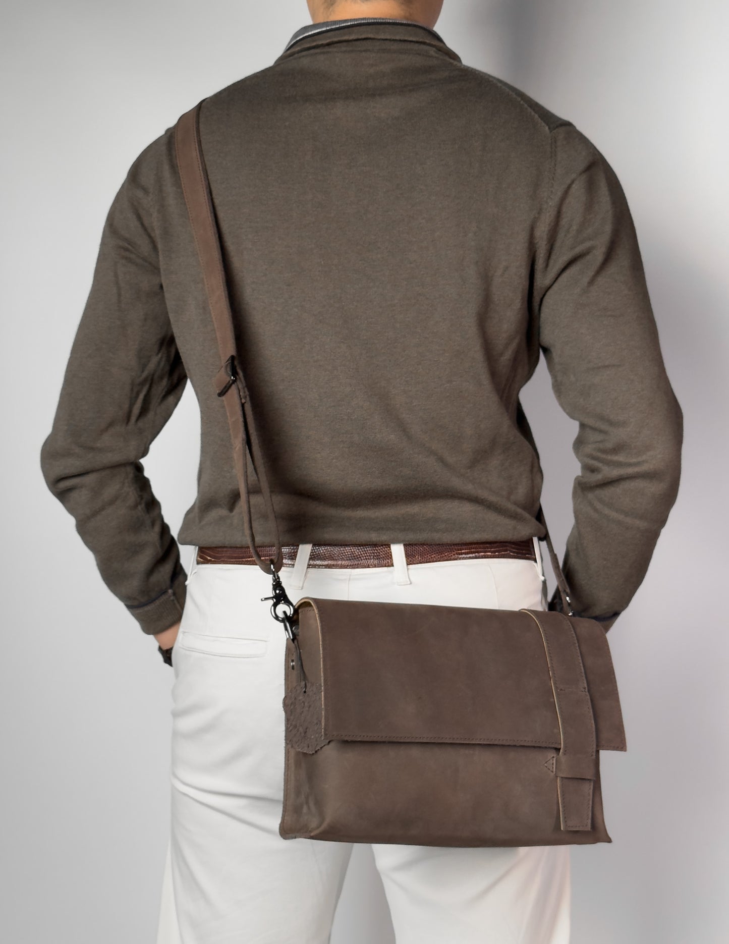 Raven Fold Bag (BM17) - Premium Nubuck