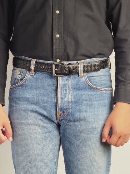 Saxon Leather Belt เข็มขัดสานหนังแท้