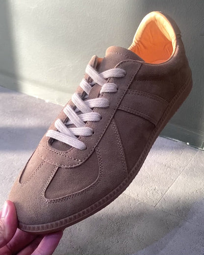 Klever Sneaker สี Raw Umber - เหลือไซส์ 40